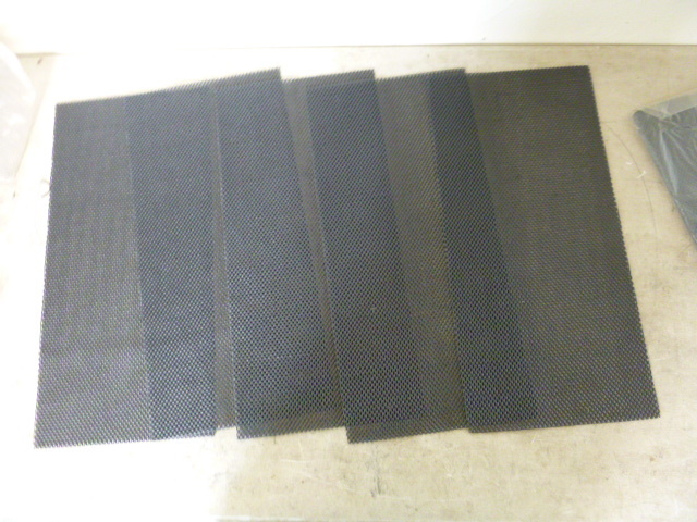 lot 61 image: 5 Toolbox Liners