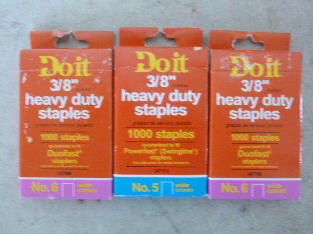 lot 106 image: 3 Boxes of Do It 38 Heavy Duty Staples