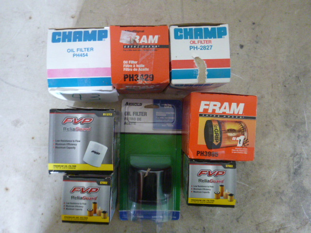 lot 111 image: Miscellaneous Oil Filters
