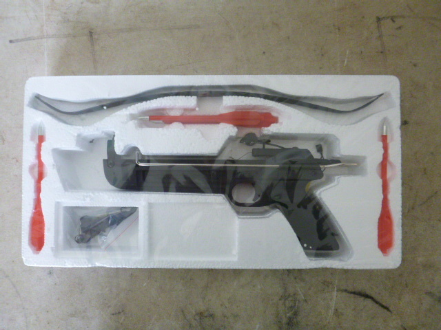 lot 131 image: Plastic Crossbow Pistol
