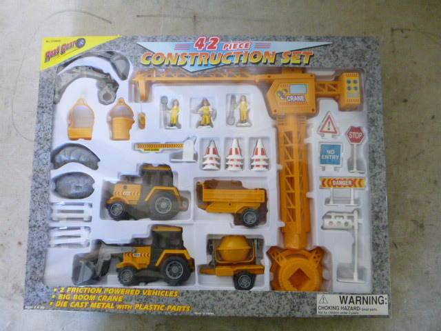 lot 145 image: Road Gear Toy Construction Set