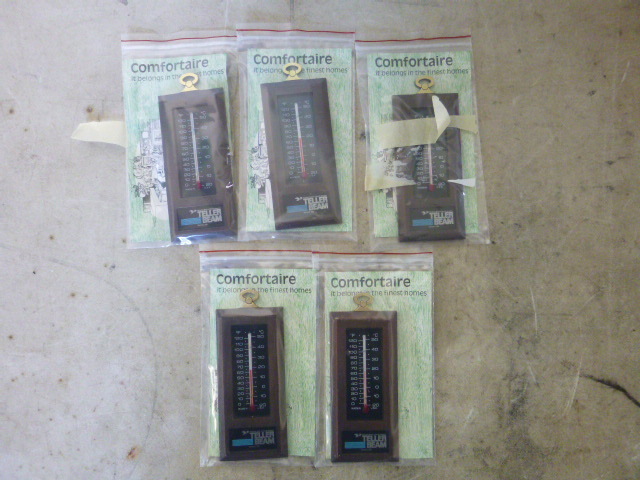lot 162 image: 5 Thermometers