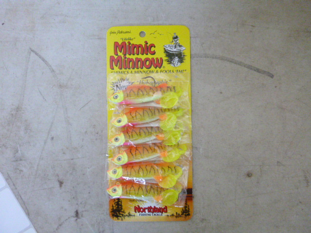 lot 175 image: Northland Mimic Minnows Holographic Baitfish-Image