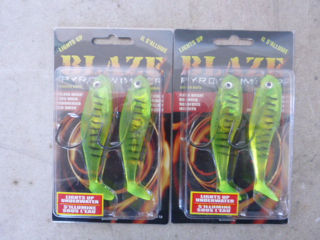 lot 184 image: 2 Packs of Blaze Pyroswimmers