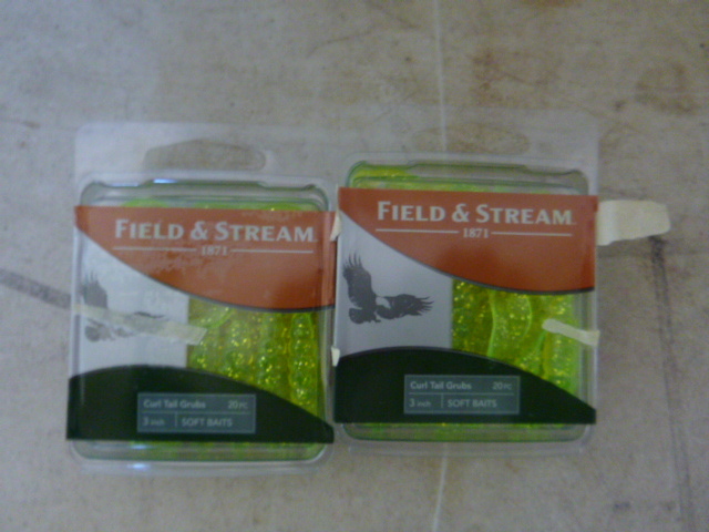 lot 192 image: 2 Packs of Field & Stream 3 Curl Tail Grubs