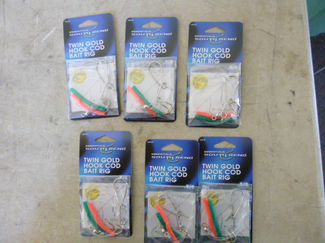 lot 195 image: 6 South Bend Twin Gold Hook Cod Bait Rigs