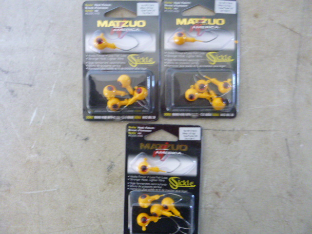 lot 199 image: 3 Packs of Matzuo Sickle Jig Heads