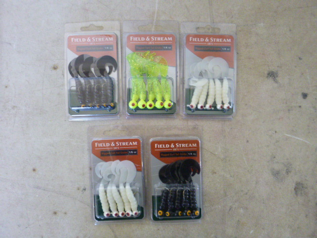 lot 200 image: 5 Packs of Field & Stream Rigged Curl Tail Grubs