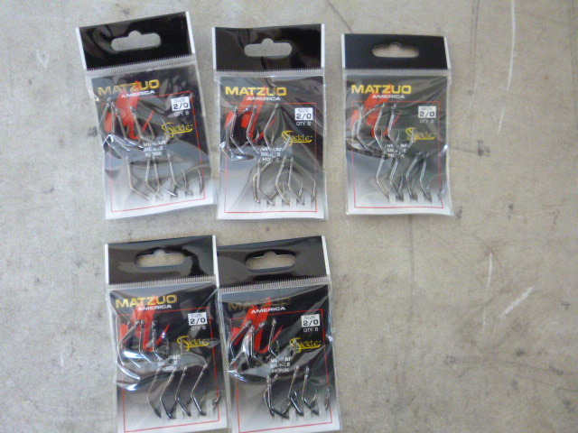 lot 203 image: 5 Packs of Matzuo Live Bait Sickle Hooks