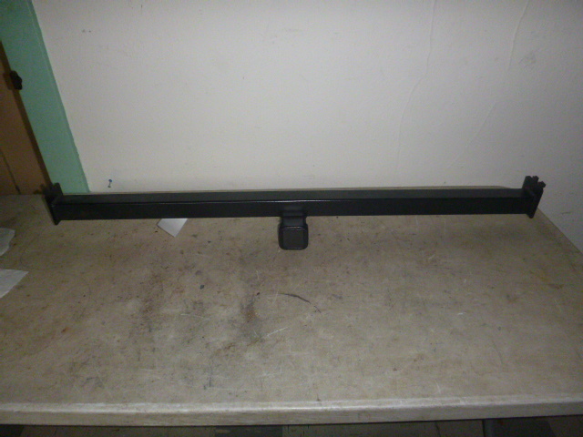 lot 6 image: 2 Receiver Hitch Mount