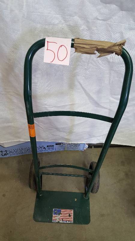 lot 50 image: Milwaukee Solid Tire Hand Truck Dolly