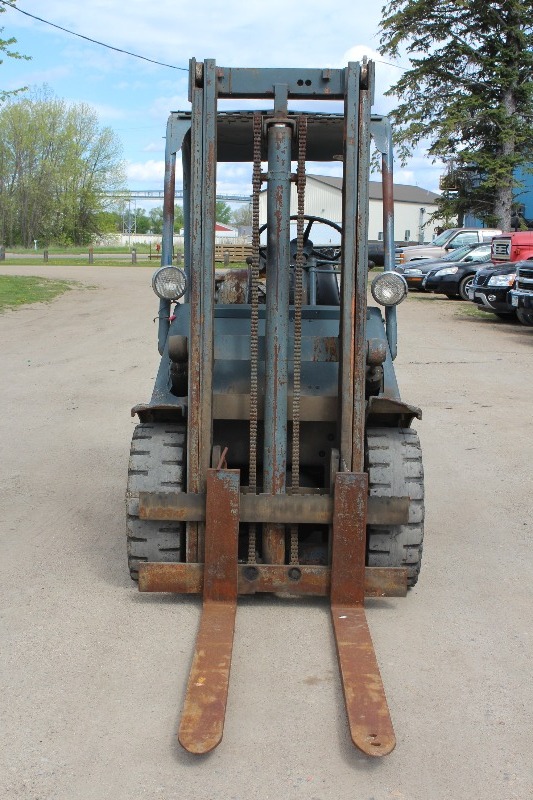 lot 2A image: Fork Lift