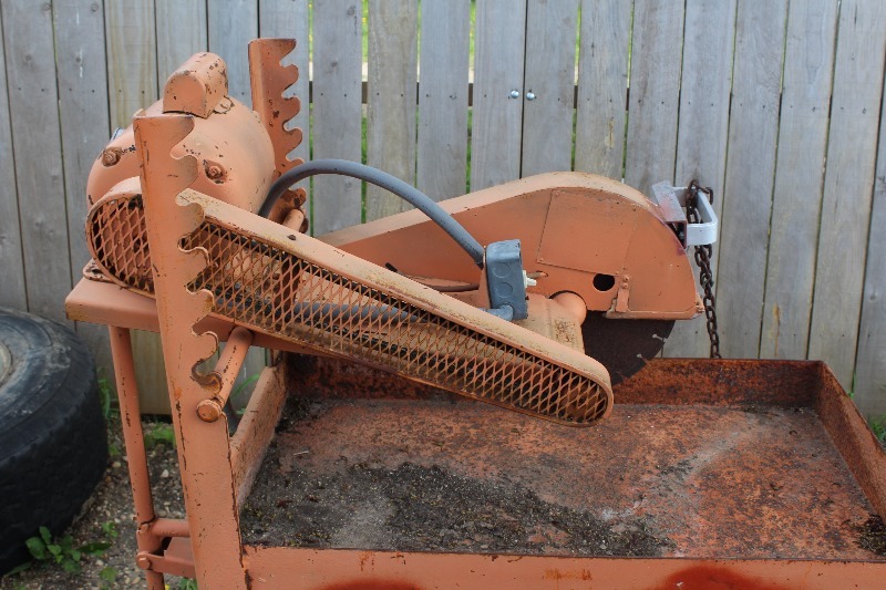 lot 9 image: Concrete  Masonary  Brick Saw