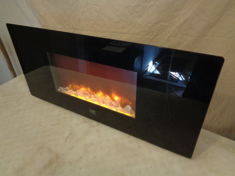 lot 29 image: Fire Place  Space Heater