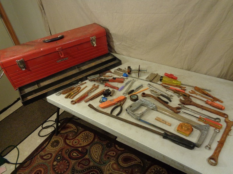 lot 41 image: Craftsman Toolbox with Tools