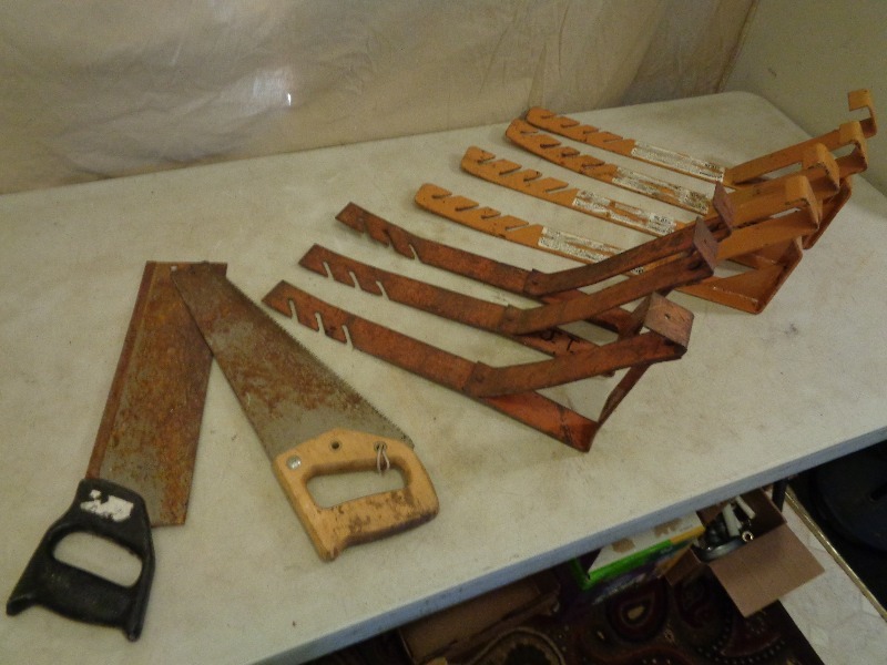 lot 80 image: Roofing Jacks and Saws