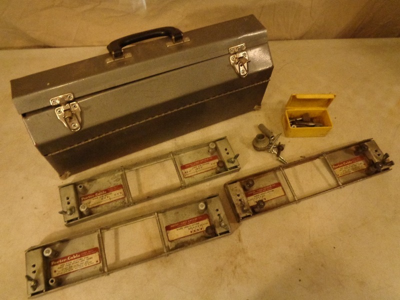 lot 91 image: Porter Cable Door Hinge Kit