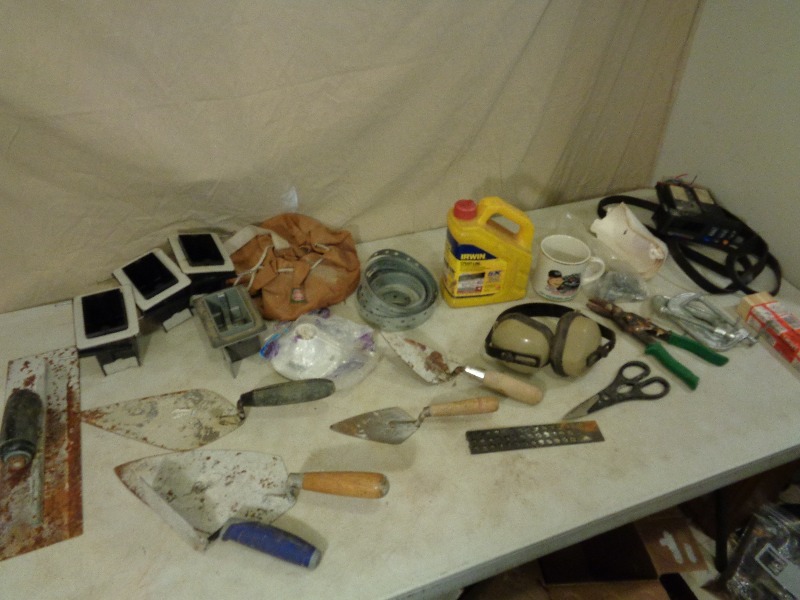lot 100 image: Materials, Tools, and Hardware