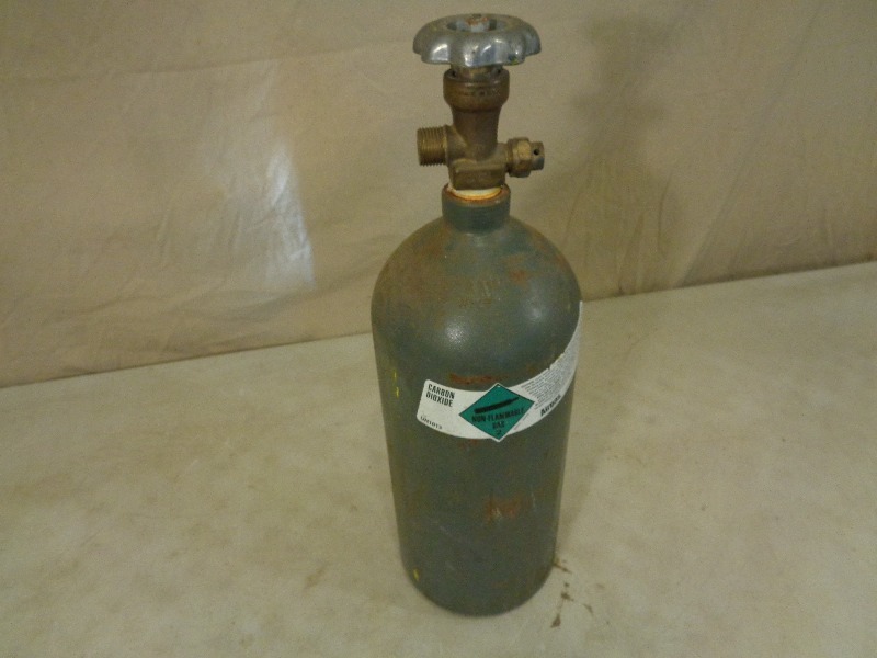 lot 157 image: Little Carbon Dioxide Tank