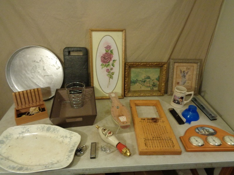 lot 185 image: Kilian Beer Tap, Cool Cribbage Board and More