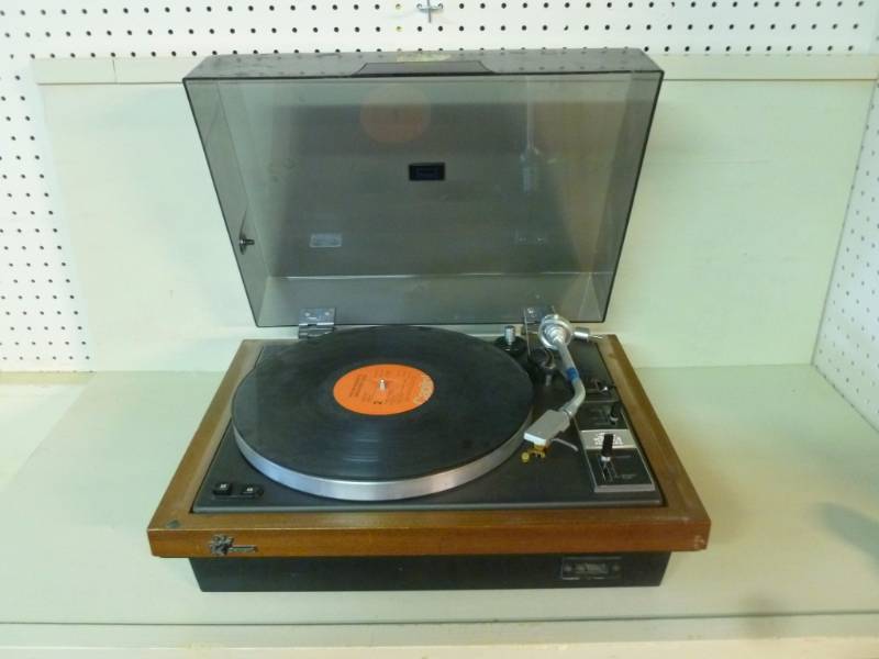 lot 5 image: Vintage Sansui