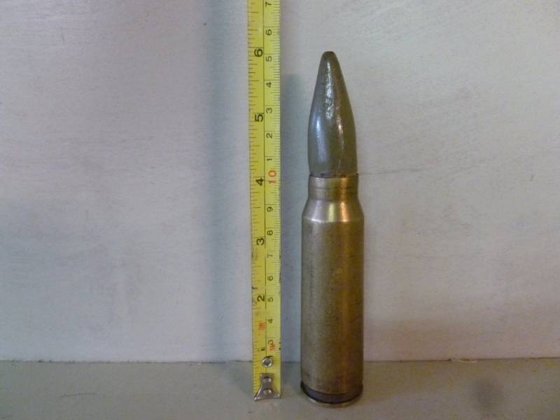 lot 17 image: Bullet Decoration