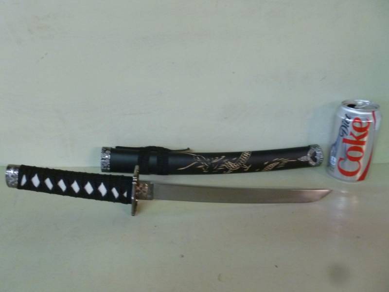 lot 30 image: Sword