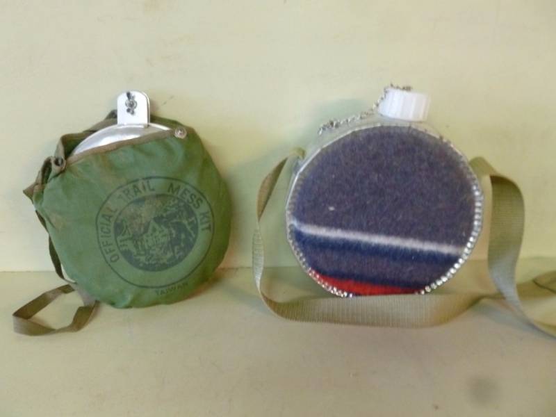 lot 72 image: Vintage Mess Kit