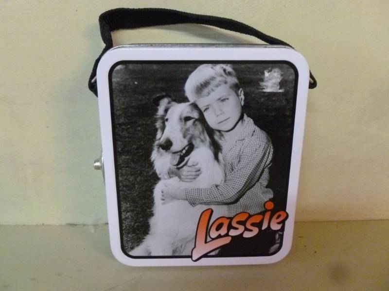 lot 146 image: Metal Lunchbox