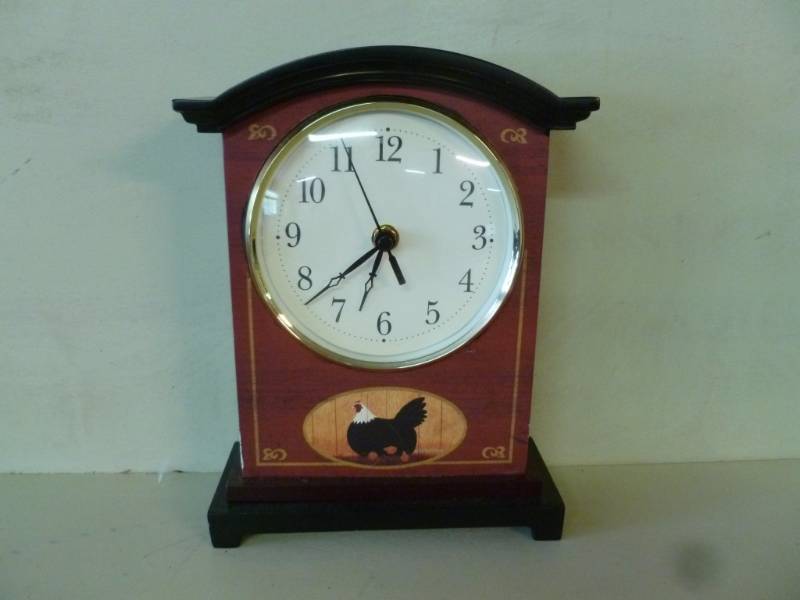 lot 153 image: Clock