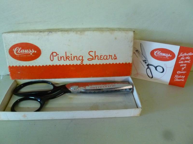 lot 154 image: Vintage Scissor