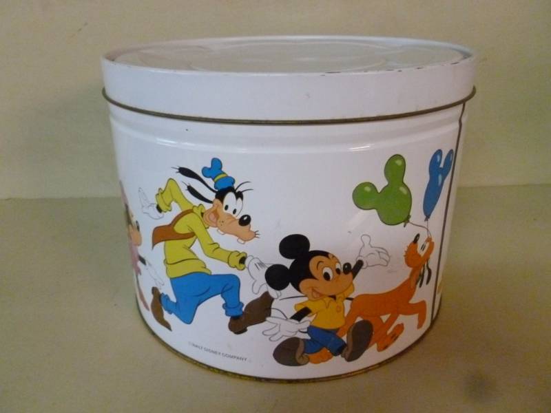 lot 193 image: Disney Container