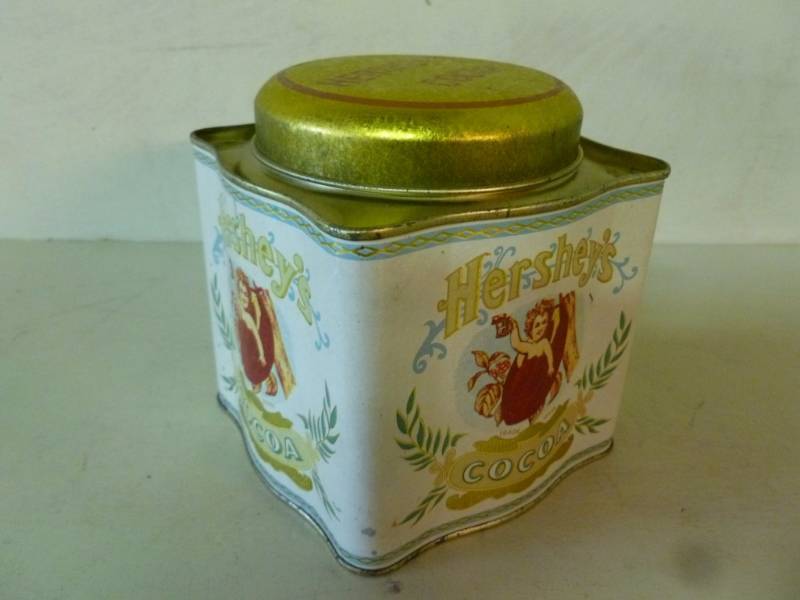 lot 223 image: Metal Container