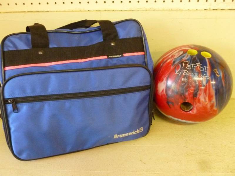 lot 303 image: Bowling Ball