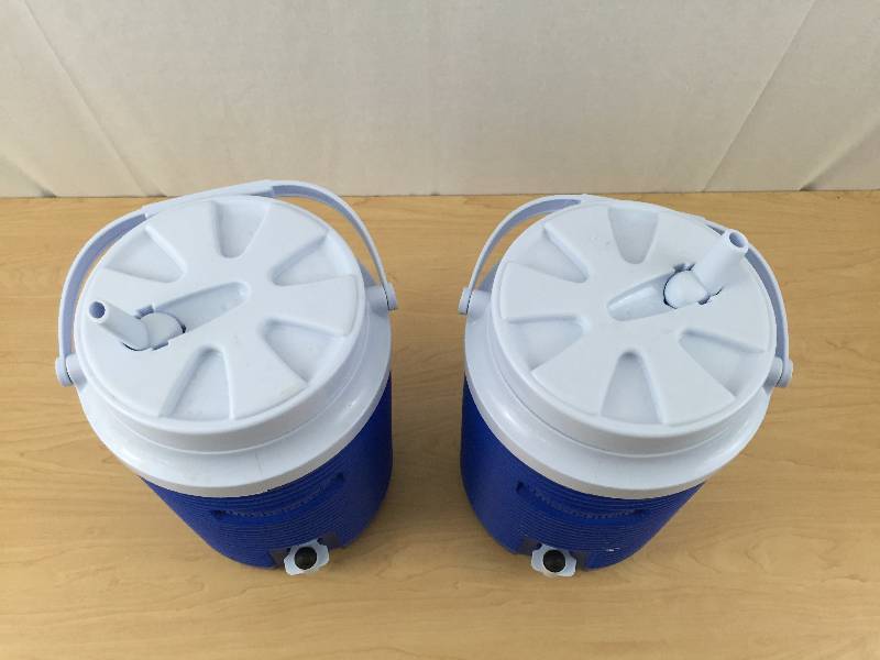 lot 9 image: 2 Rubbermaid 2 Gallon Blue Ice Chest Water Cooler Gatorade Party Outdoor Sports Jug Tailgating - Super Condition