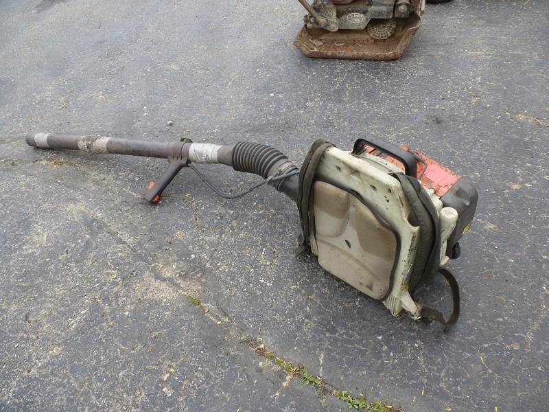 lot 11 image: Stihl Back Pack Blower #2