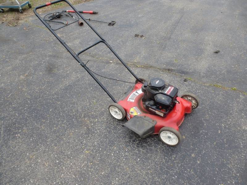 lot 21 image: MTD Lawn Mower # 12