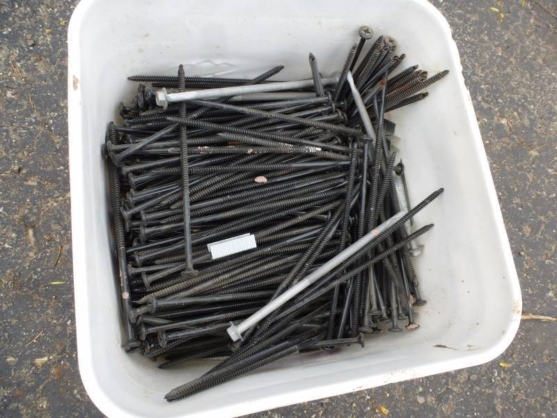 lot 31 image: Styrofoam Screws # 22