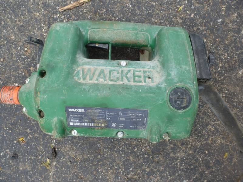 lot 60 image: Wacker Mason Vibrator #51