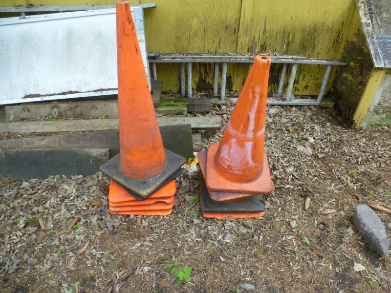 lot 87 image: Orange Cones # 76