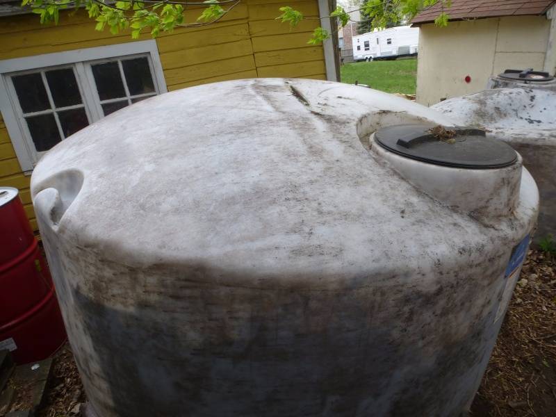 lot 89 image: Roto Mold Tank # 78