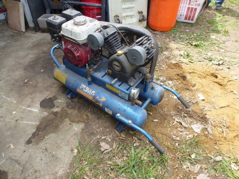 lot 122 image: Puma Portible Compressor # 110