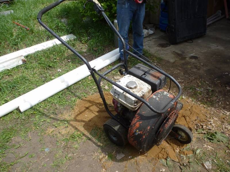 lot 127 image: Billy Goat Blower # 116