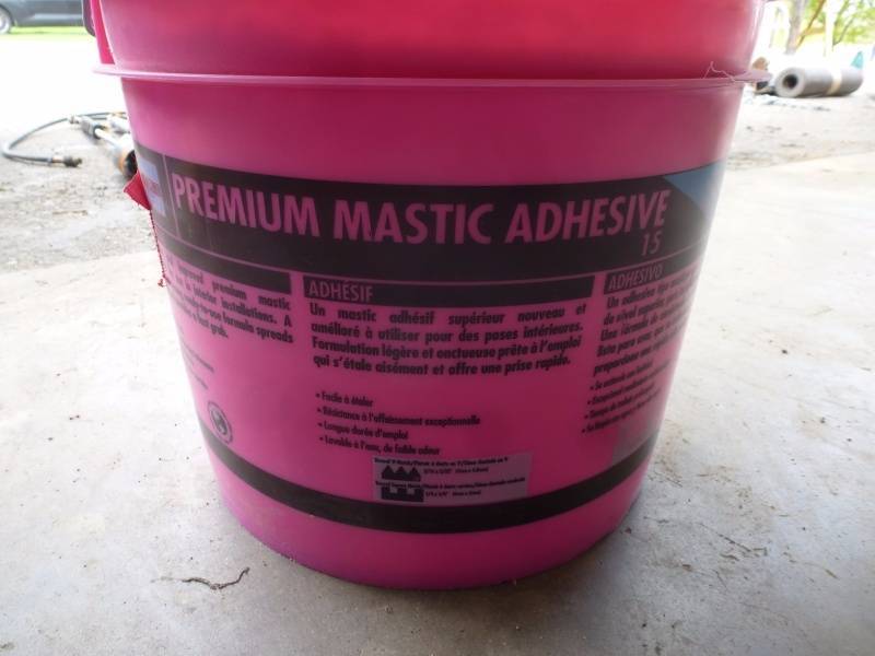 lot 165 image: Premium Mastic Adhesive # 154