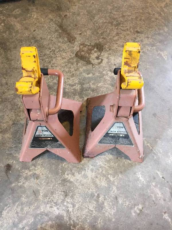 Jack Stands