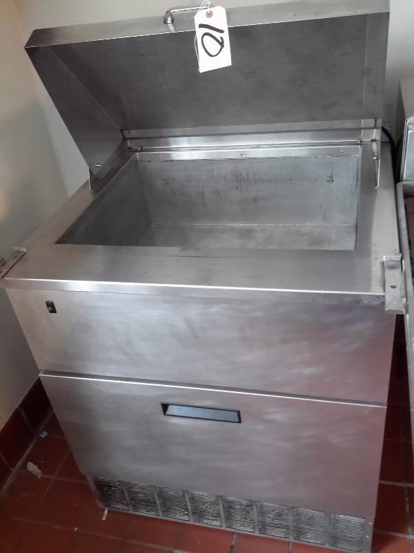 Denfeld, Refrigerated table with slide out drawer and top compartment