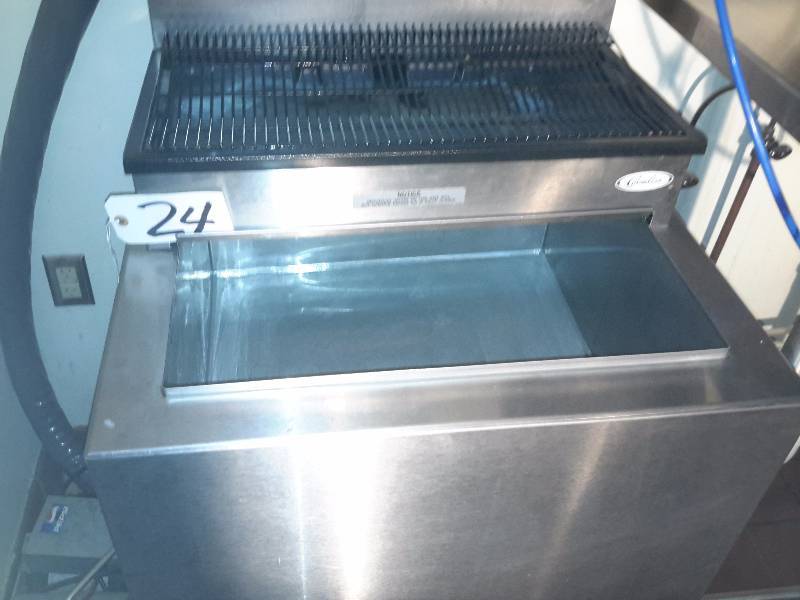 Pop Dispenser and Ice Chest.. C02 unit included