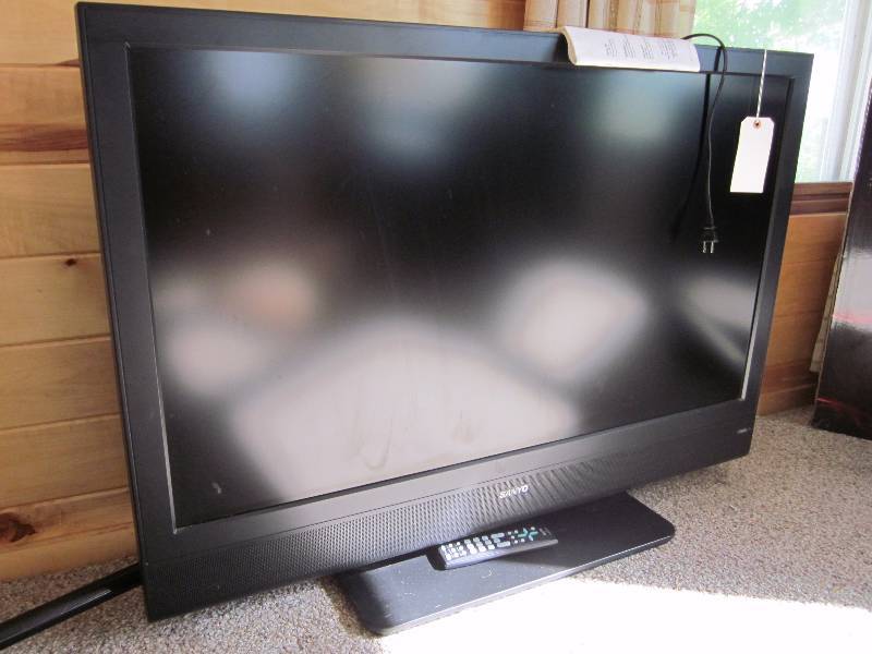 Sanyo 47 Flat Screen TV