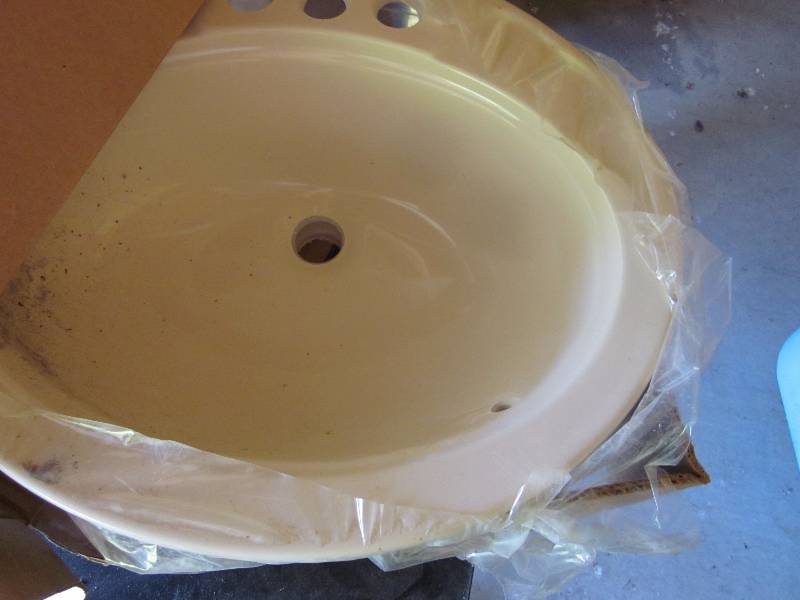 Sink & Rolling Cart