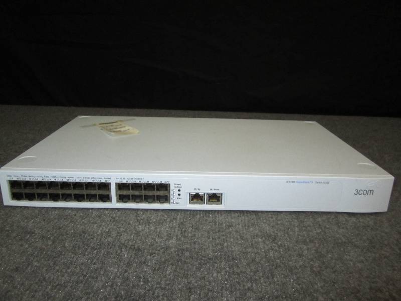 lot 59 image: Superstack 3 switch 4226T...